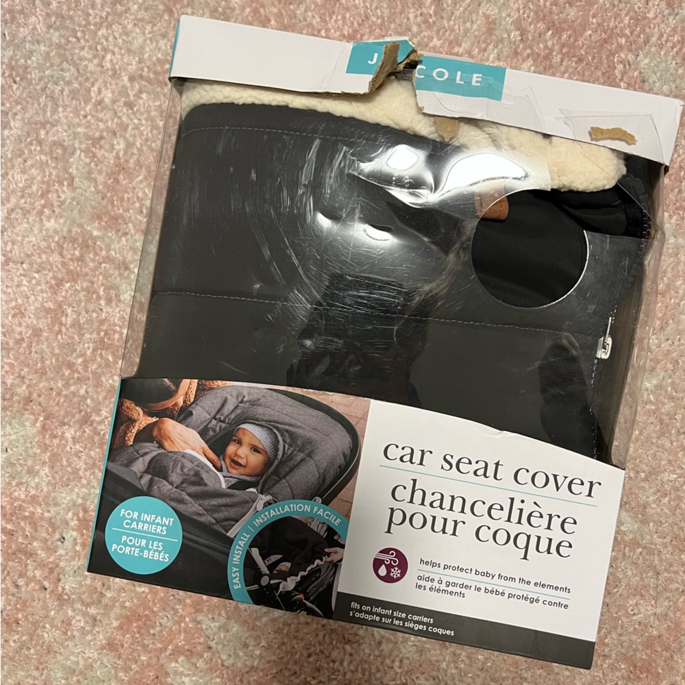 Car seat cover for the winter. Never been opened.